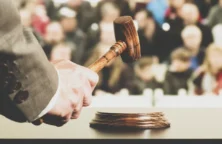 Immobilier : quand les agences organisent des ventes aux enchères