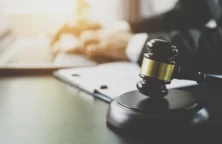 Le droit exorbitant de l&rsquo;action «ut singuli»