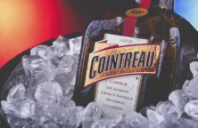 Rémy Cointreau abaisse ses prévisions, prévoit un recul du chiffre d&rsquo;affaires « à deux chiffres »