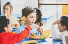 Elior : Derichebourg derrière les fourneaux