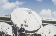 Orange et Eutelsat s&rsquo;associent pour développer l&rsquo;Internet par satellite en Afrique et Moyen-Orient