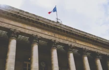 La Bourse de Paris termine en hausse, profitant de l’emploi américain
