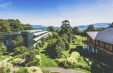 Bernard Arnault détient des actions de Richemont, maison mère de Cartier, selon des médias