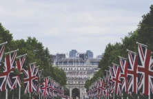 Royaume-Uni : une consultation sur l’interdiction des réseaux sociaux aux moins de 16 ans