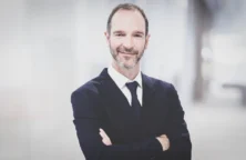 Alexandre Hezez, stratégiste du Groupe Richelieu : « Les primes de risque sur la dette française vont augmenter »