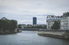 France : les ménages légèrement plus confiants et moins inquiets