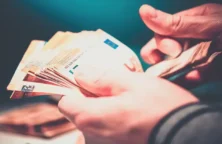 Dons d’argent : ne laissez pas le bénéficiaire payer les droits