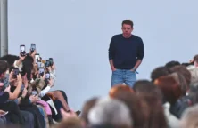 Le prochain défilé homme de Dior sera créé par Jonathan Anderson